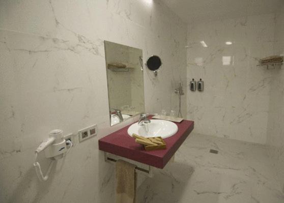 Toral Hotel León Habitación foto